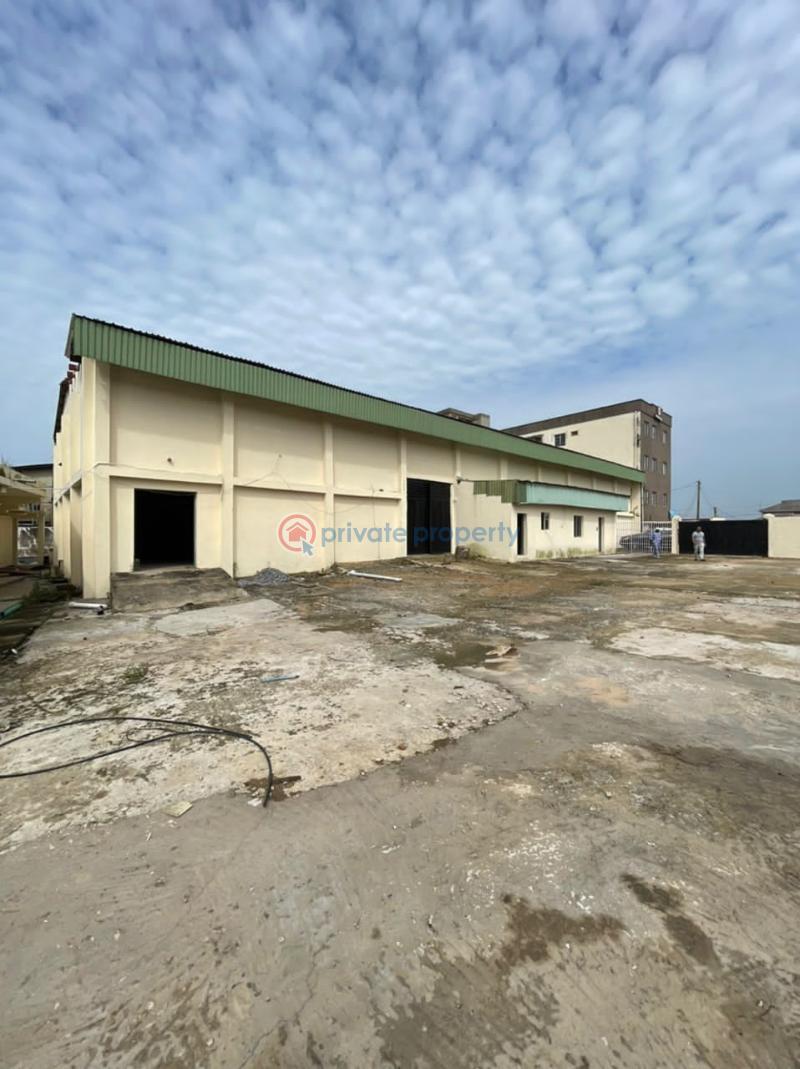 For sale Warehouse Ring Road Ibadan Oyo (PID 8PADLC) Private