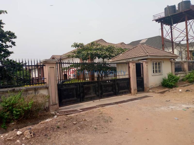 4 bedroom Semi detached Duplex For Sale Almond Court, Agodi Gra Agodi Ibadan Oyo - 2