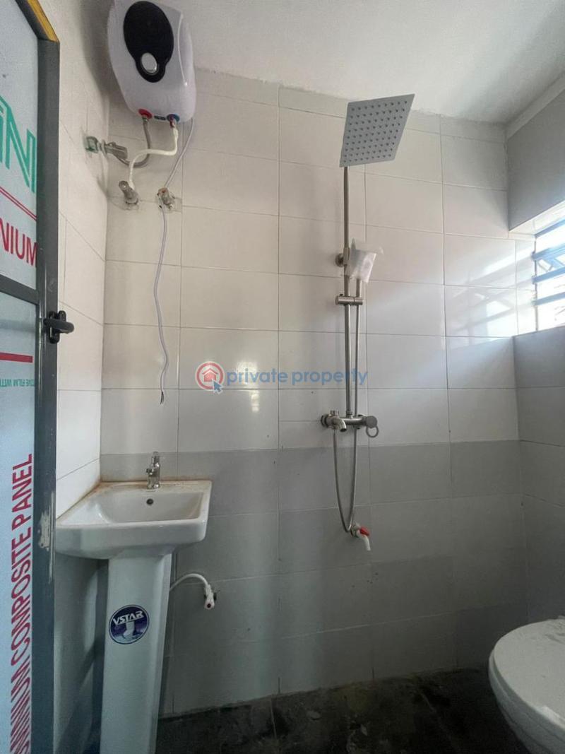 2 bedroom Flat & Apartment For Rent Ijesha Surulere Lagos - 6