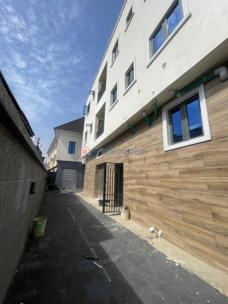 2 bedroom Flat & Apartment For Rent Ijesha Surulere Lagos - 13