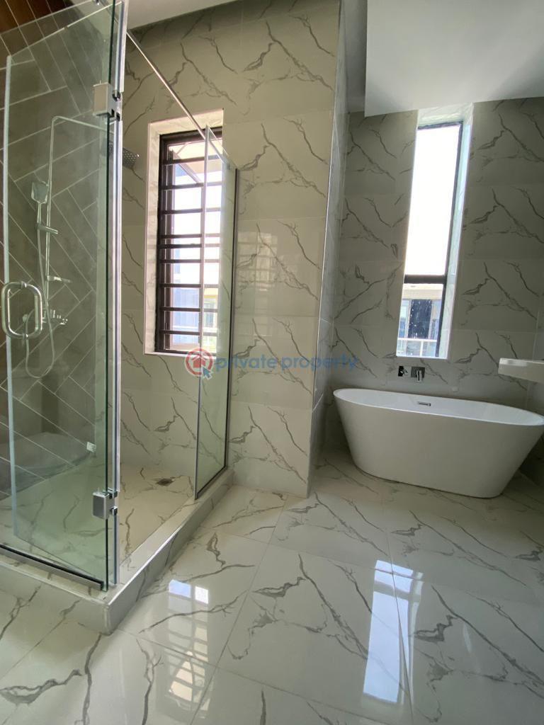 4 bedroom House For Sale Alma Beach, Lekki Lagos - 5