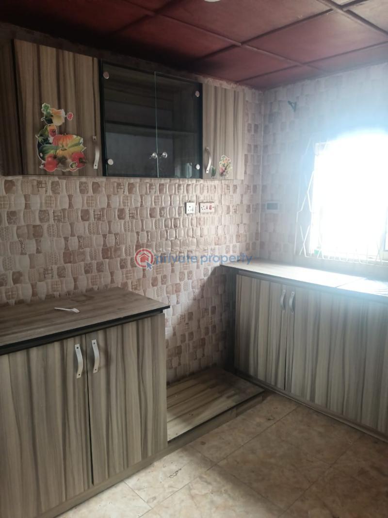 House For Rent Abbeylincon Orita Challenge Ibadan Tope Edward Challenge Ibadan Oyo - 2