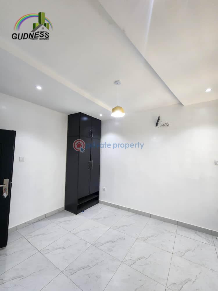 3 bedroom Flat & Apartment For Rent Ologolo Lekki Lagos - 9