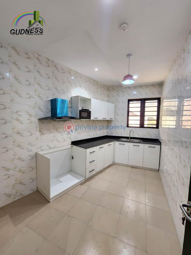 3 bedroom Flat & Apartment For Rent Ologolo Lekki Lagos - 2