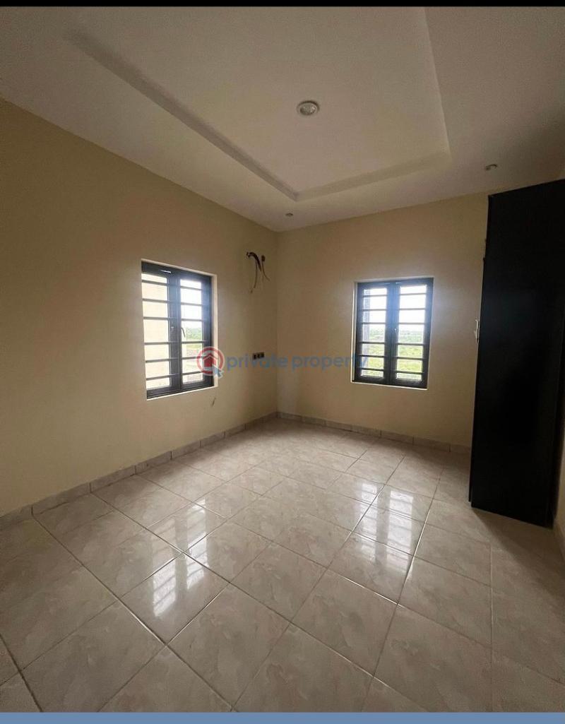 3 bedroom Flat & Apartment For Sale Ajah Ilaje Lekki Lagos Ilaje Ajah Lagos - 3