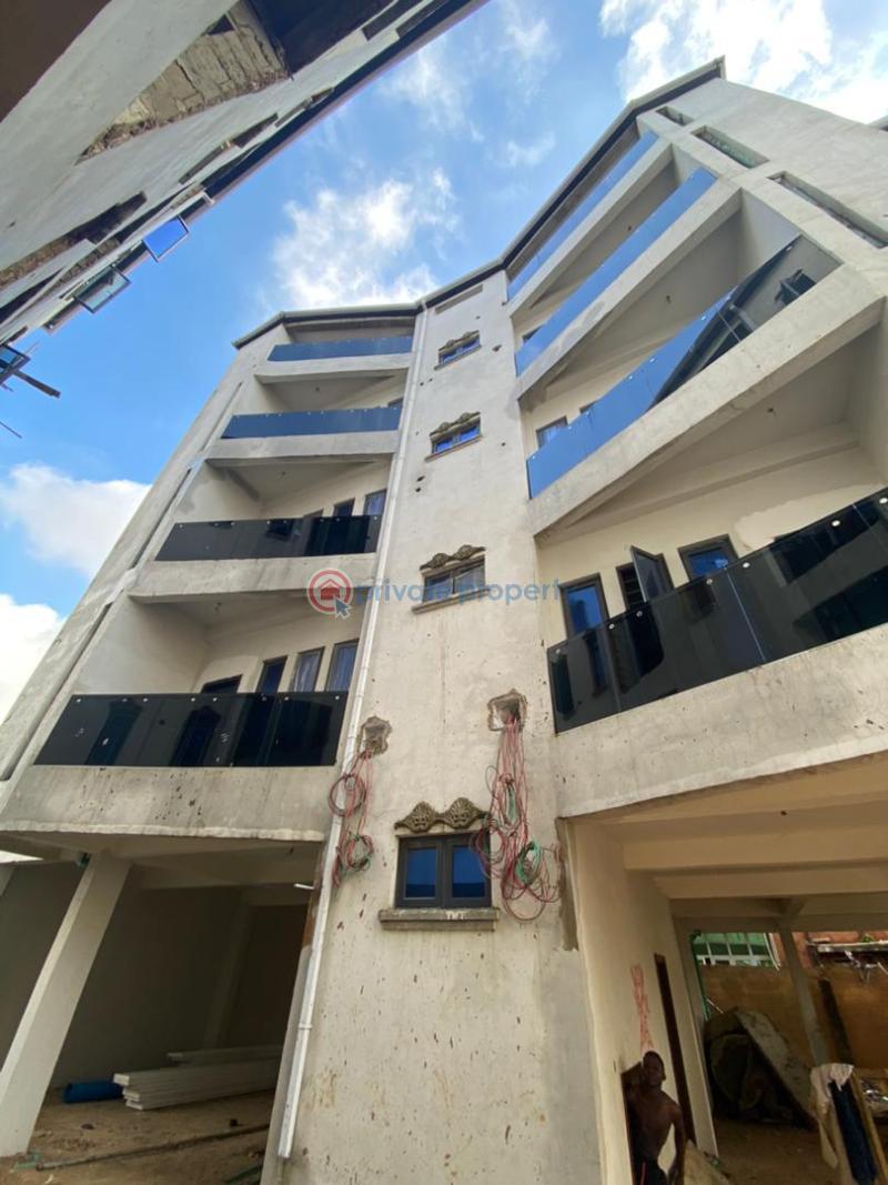 3 bedroom Shared Apartment For Sale Yabatech Akoka Yaba Lagos - 0