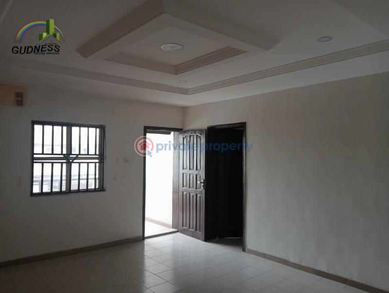 3 bedroom Flat & Apartment For Rent Thomas Estate Ajah Lagos - 5