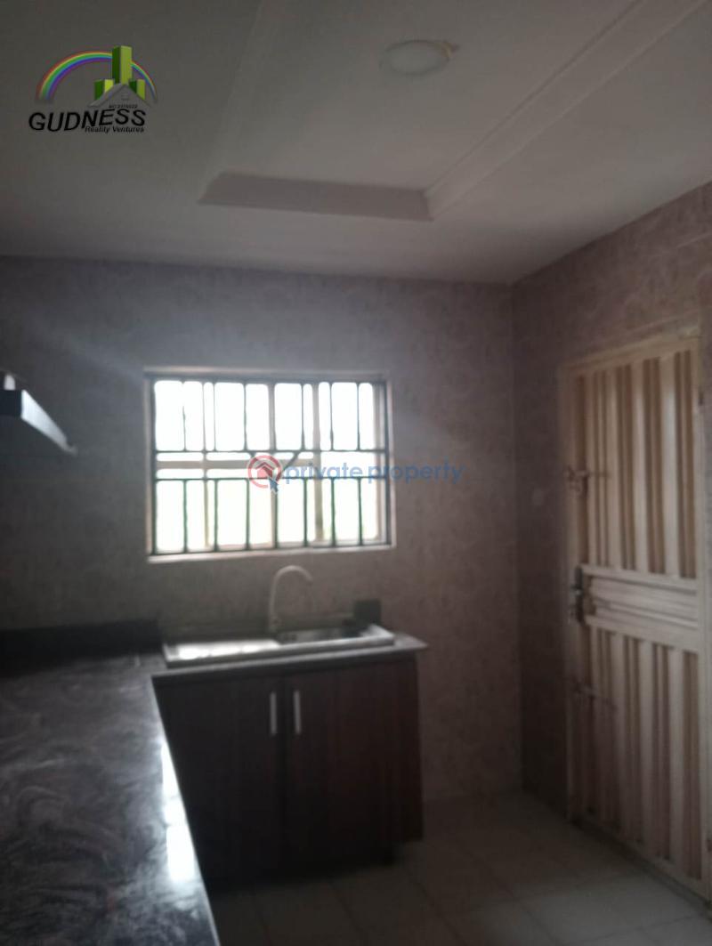 3 bedroom Flat & Apartment For Rent Thomas Estate Ajah Lagos - 7