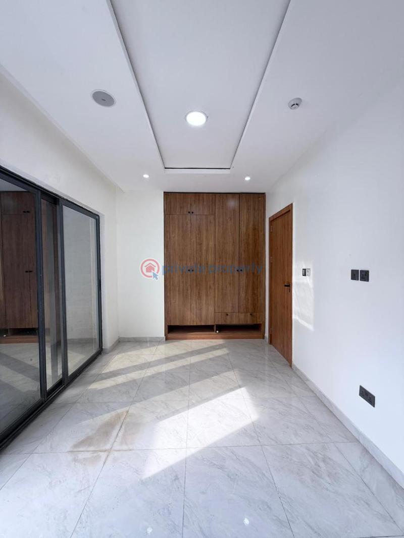 3 bedroom Mini Flat For Sale Lekki Lagos - 3