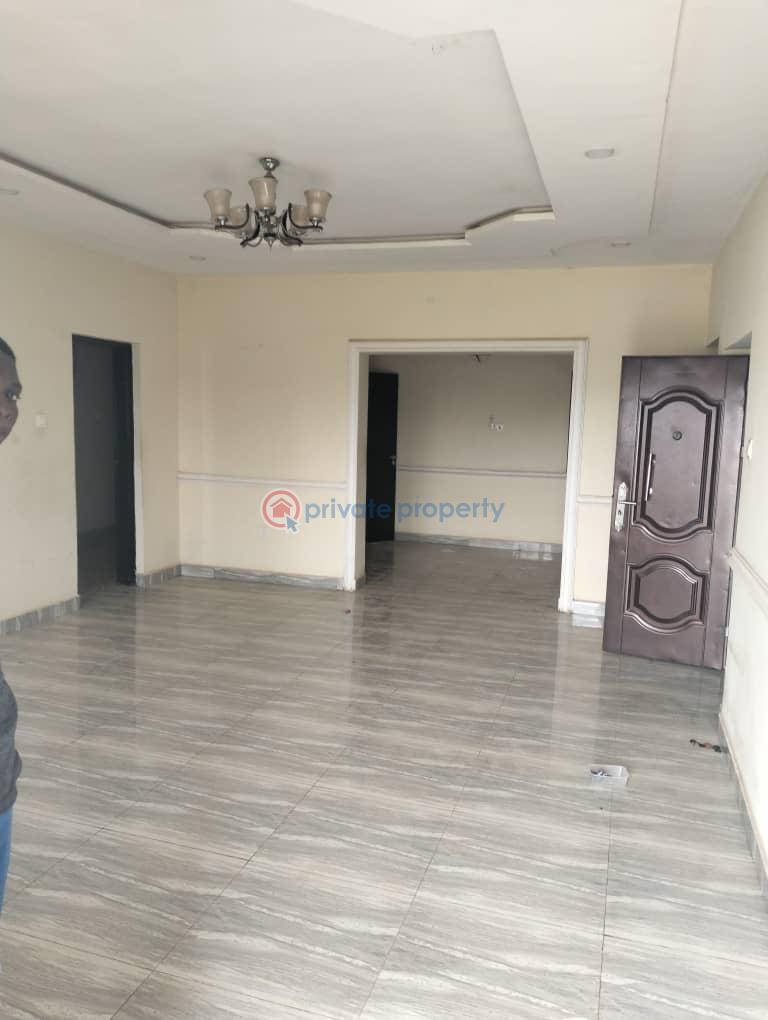3 bedroom House For Rent Dayeb Jahi Abuja Phase 2  - 0