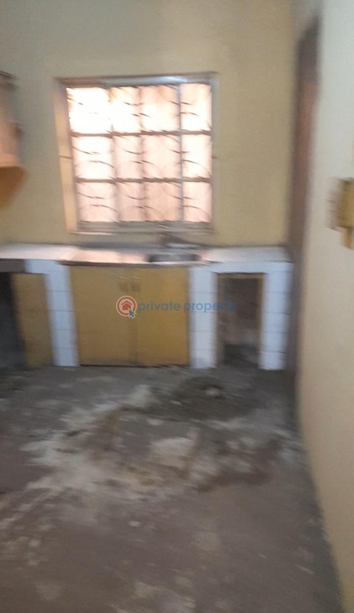 3 bedroom Flat & Apartment For Rent Off Ogunlana Drive Surulere Lagos - 1