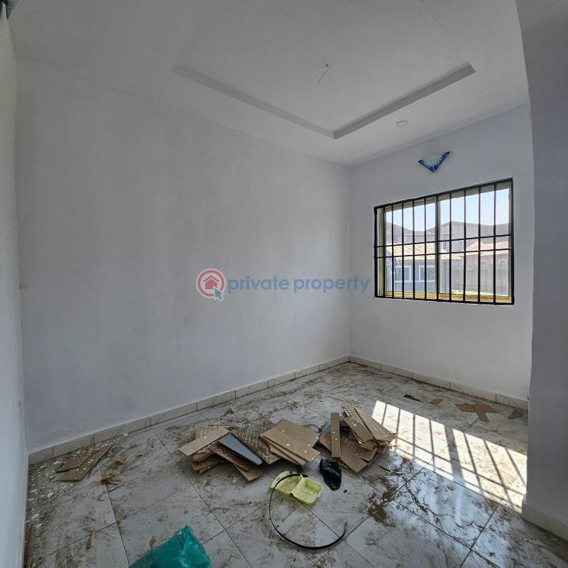 3 bedroom Flat & Apartment For Rent Kolapo Ishola Gra Akobo Ibadan Oyo - 2