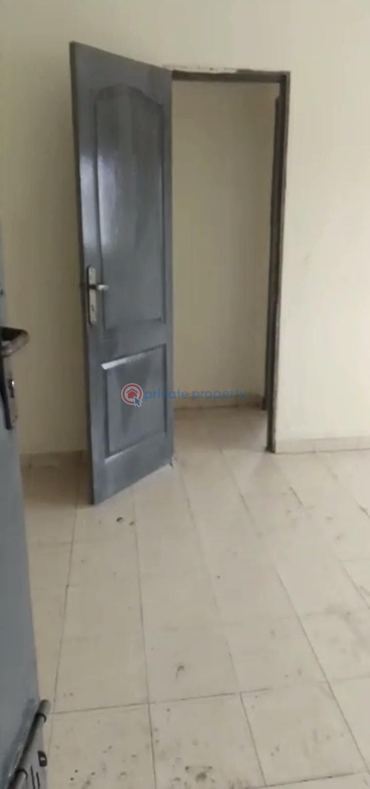 3 bedroom Flat & Apartment For Rent Dolphin High Rise Estate Dolphin Estate Ikoyi Lagos - 1