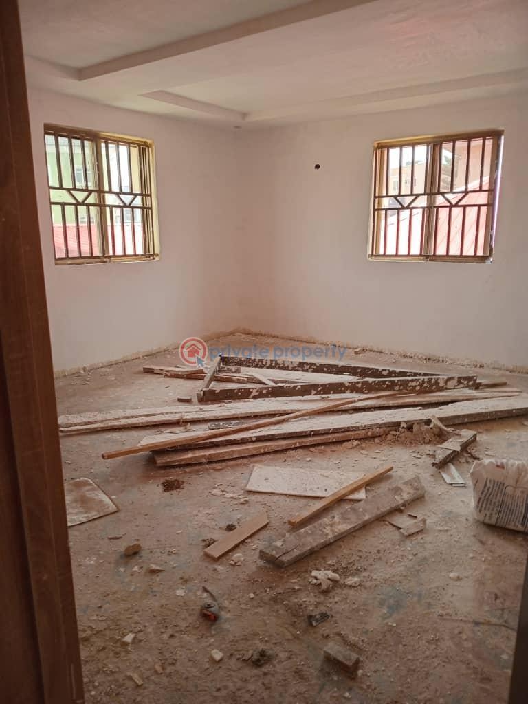 3 bedroom Flat & Apartment For Rent Shangisha Kosofe/Ikosi Lagos - 4