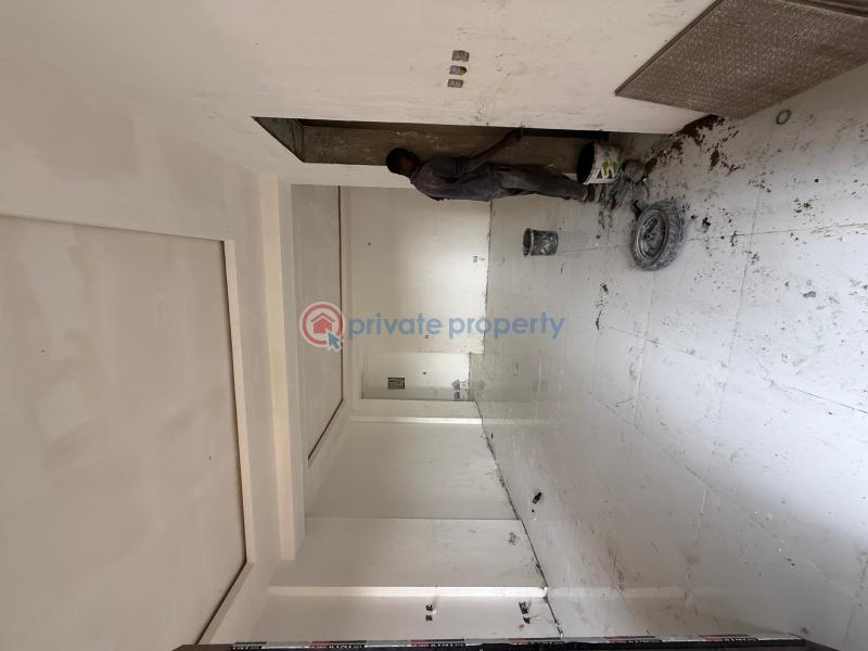 3 bedroom Flat & Apartment For Sale Rock Drive Lekki Phase 1 Lagos - 9