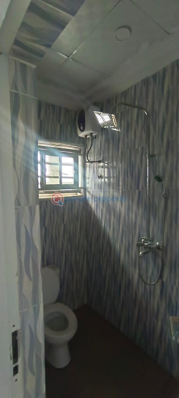 House For Rent Akoyo Elebu, Off Akala Express Oluyole Extension, Ibadan Oyo - 2