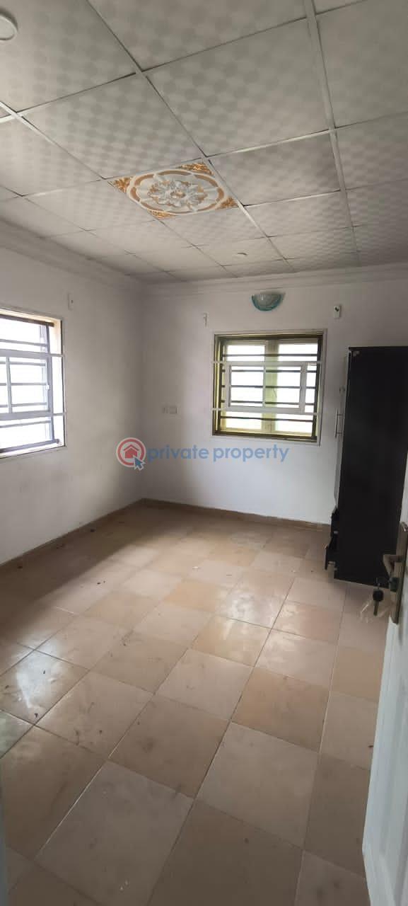 House For Rent Akoyo Elebu, Off Akala Express Oluyole Extension, Ibadan Oyo - 5