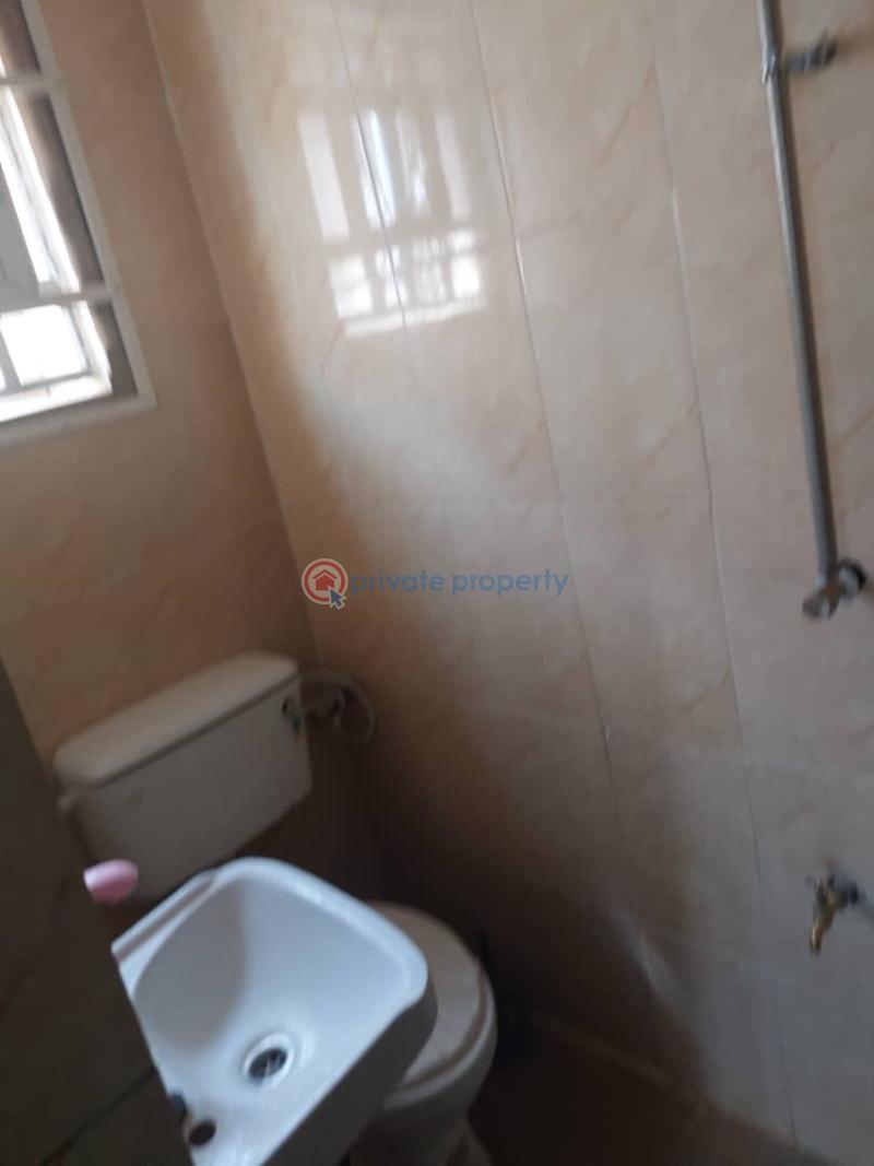 House For Rent Idi Ayunre Off Top Garden New Garage Challenge Ibadan Challenge Ibadan Oyo - 1