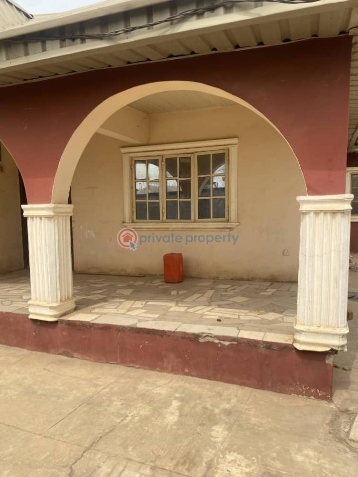 3 bedroom Self Contain For Rent Zionist Akala Express Ibadan Oyo - 5
