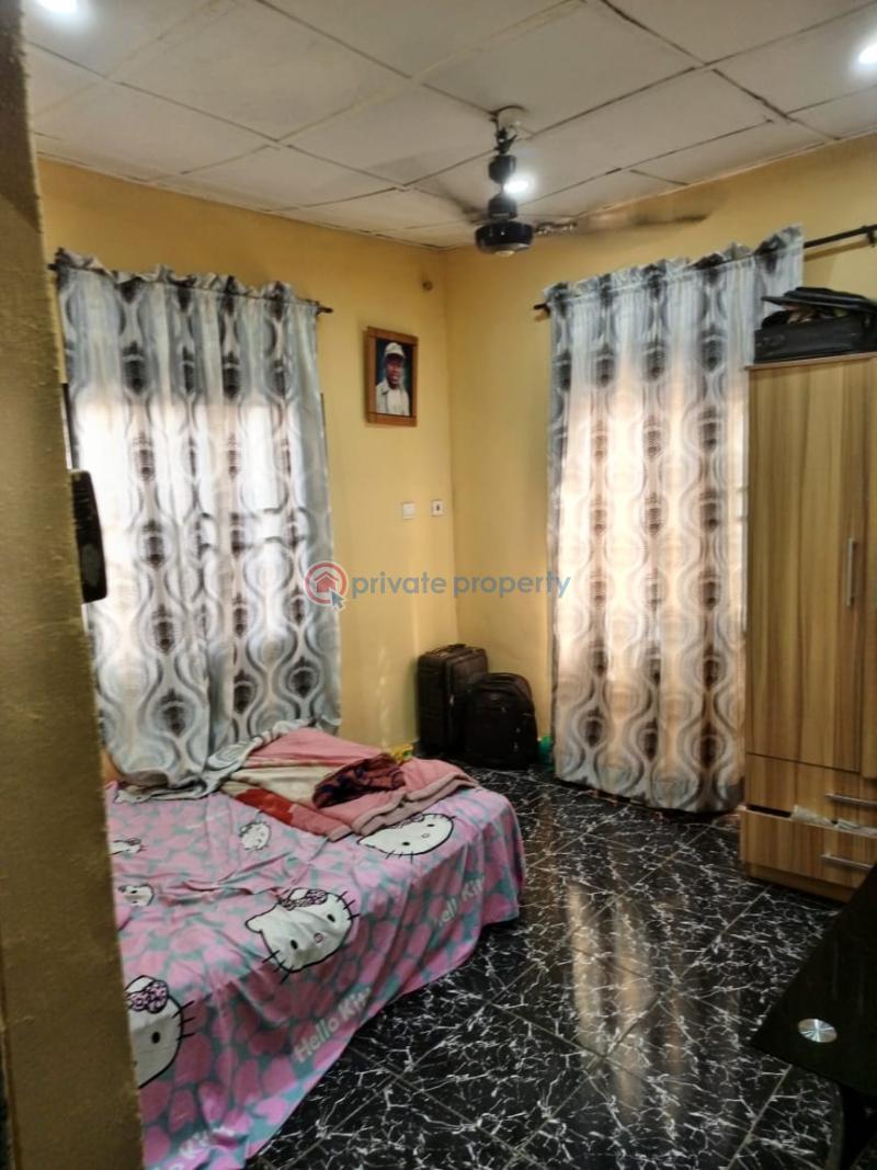 3 bedroom House For Sale Old Kutunku Gwagwalada Abuja Phase 4 (PID