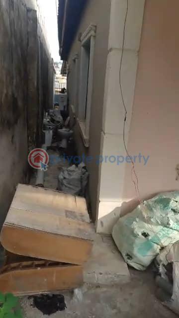 3 bedroom bungalow - 5 3 bedroom Bungalow For Sale Iyana Ekoro Merian Abule Egba Lagos - 5