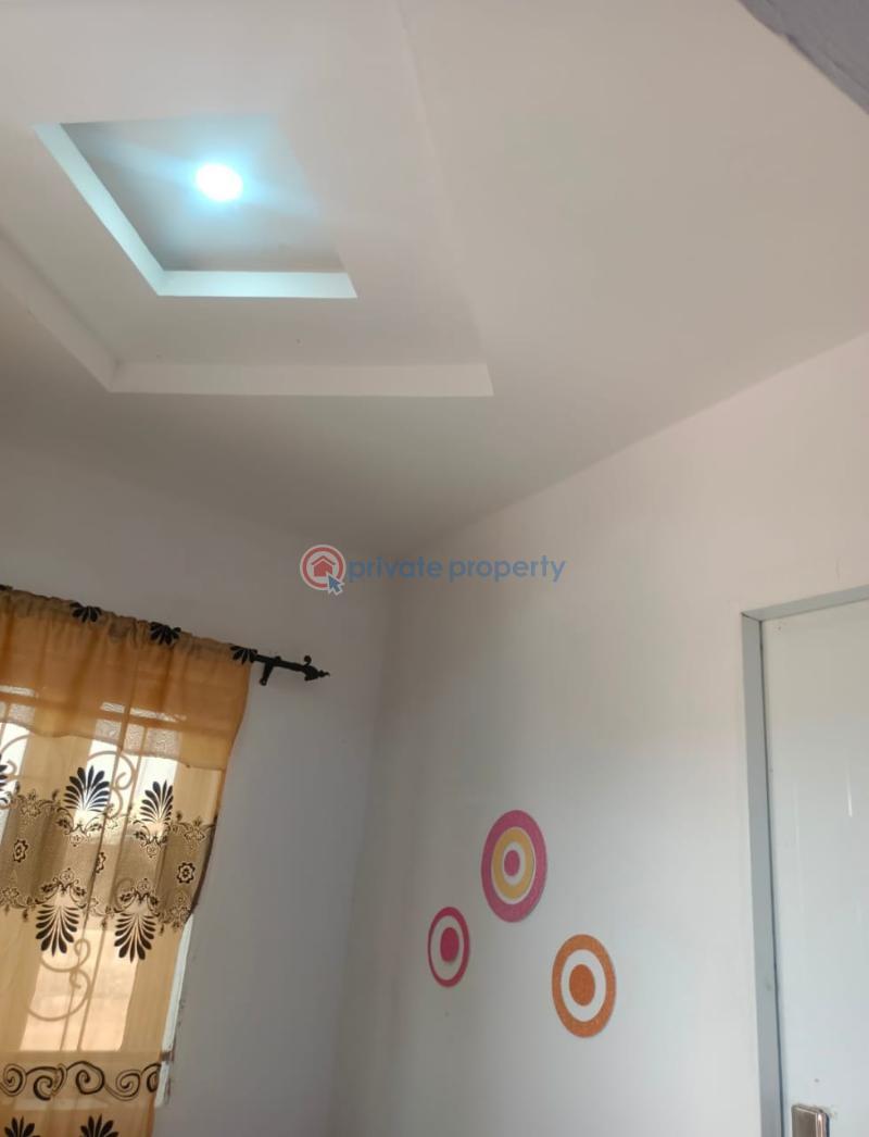 3 bedroom Bungalow For Sale Ilutuntun, Asaka, Off Tipper Garage, Akala Express Ibadan. Ibadan Oyo - 4