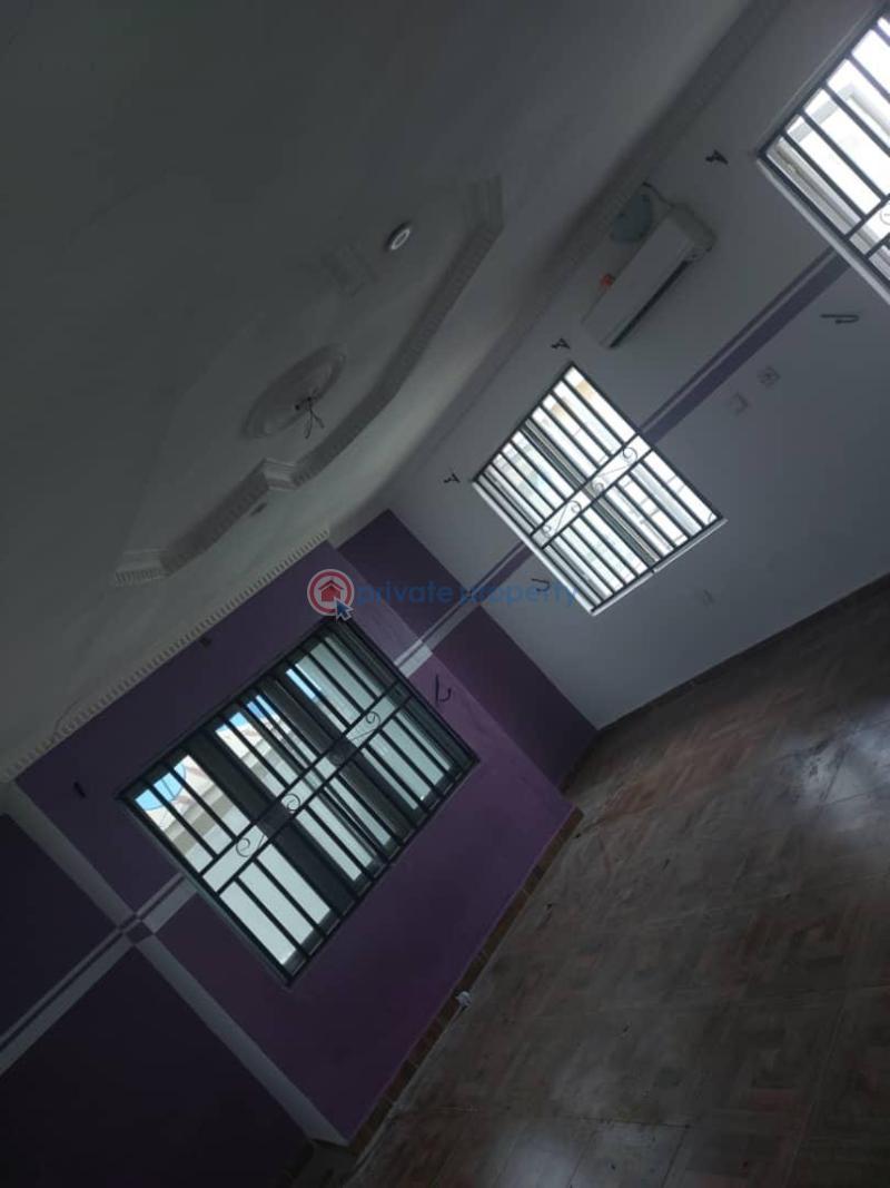 3 bedroom Detached Bungalow For Sale Samdot Ashipa Ayegun Oleyo Road Off Akala Express . Akala Express Ibadan Oyo - 2