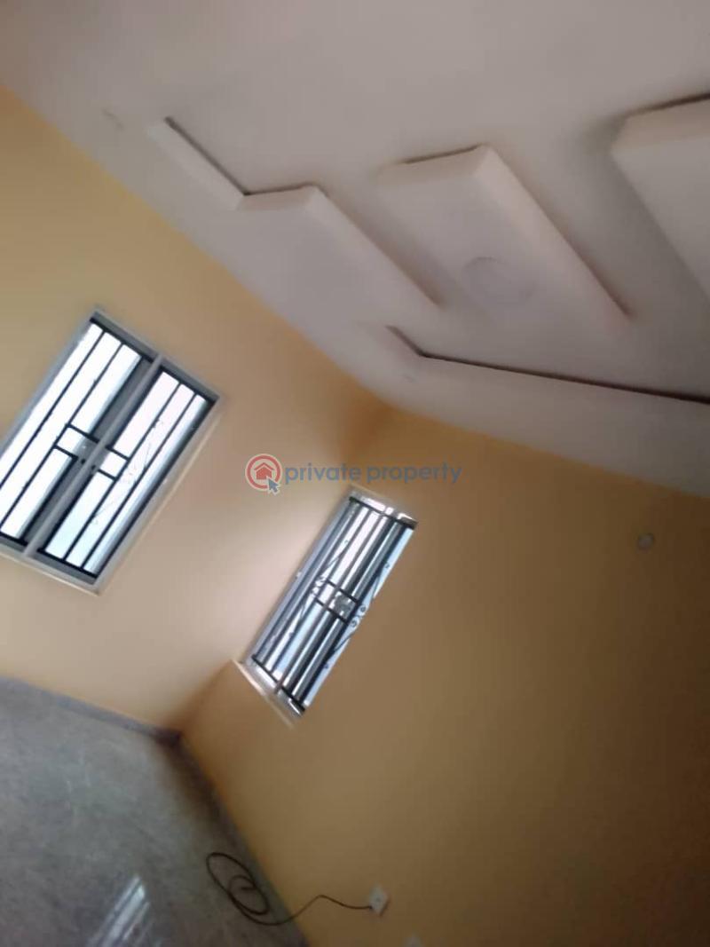 3 bedroom Detached Bungalow For Sale Samdot Ashipa Ayegun Oleyo Road Off Akala Express . Akala Express Ibadan Oyo - 10