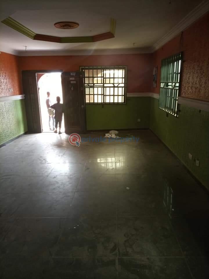 House For Sale Bankole Off Tipper Garage Akala.express Oluyole Extension Ibadan Mujaidi Akala Express Ibadan Oyo - 3