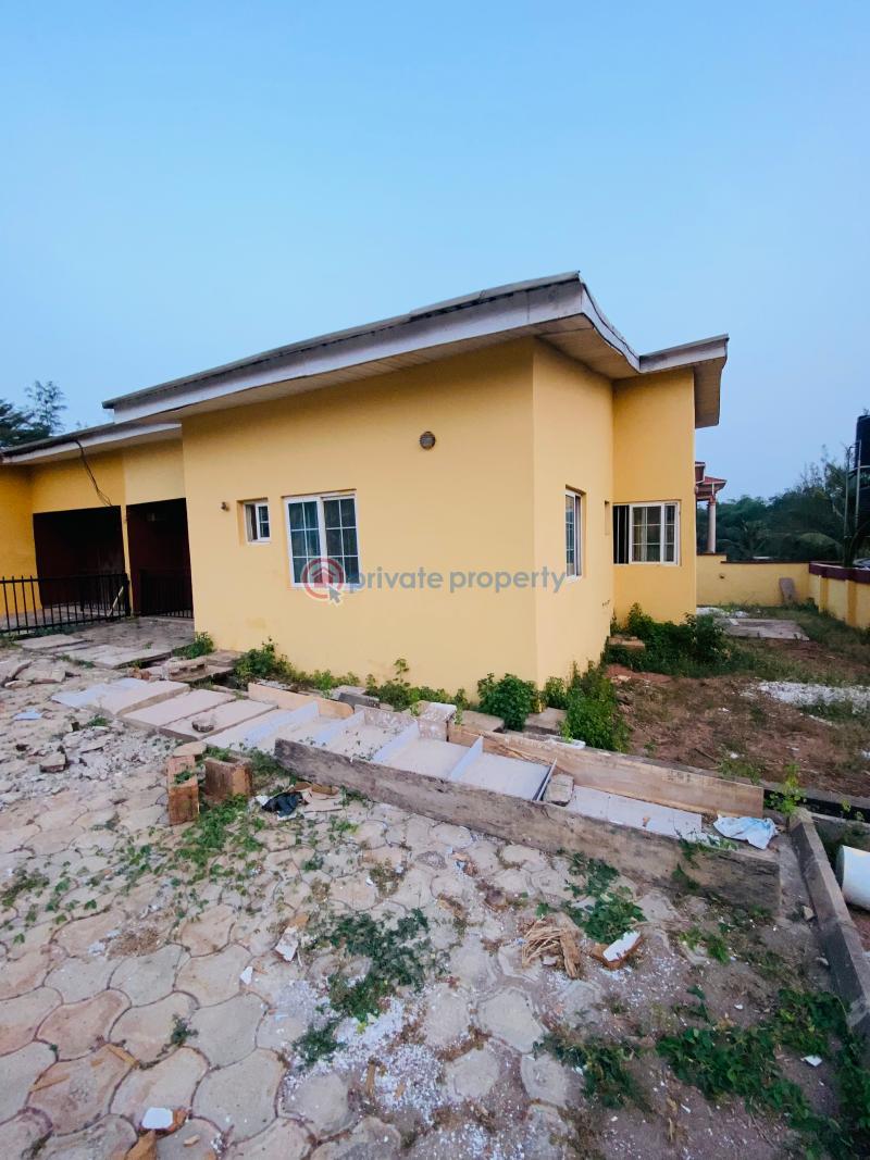 3 bedroom Semi detached Bungalow For Sale Carlton Gate Estate Akobo Ibadan Oyo - 7