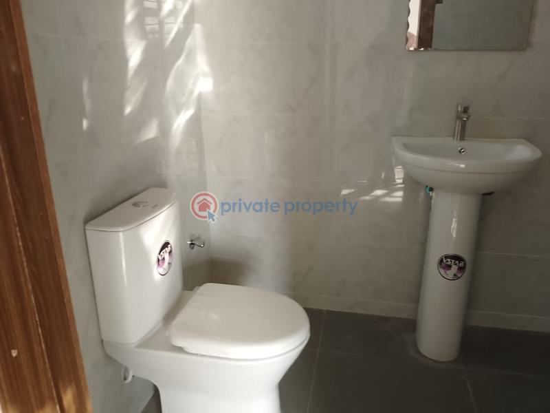 3 bedroom Detached Bungalow For Sale Forte Court Gra Owode Phase 2 Apata Ibadan Oyo - 5