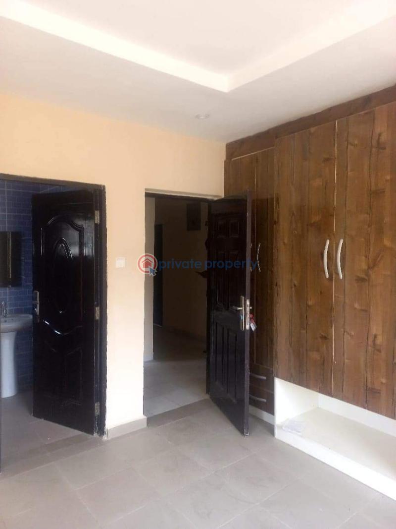 3 bedroom Flat & Apartment For Rent Galadimawa District Abuja Phase 3  - 1