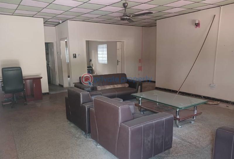 3 bedroom Detached Bungalow For Sale Agodi Ibadan Oyo - 2