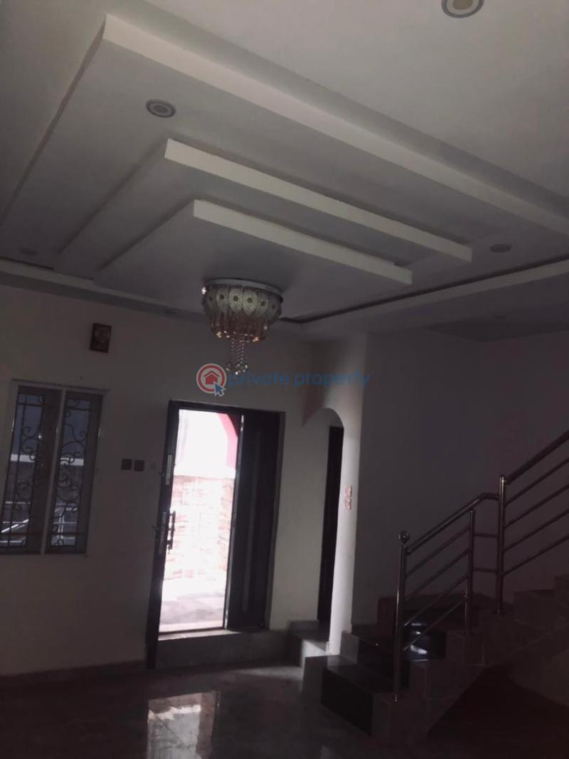 3 bedroom House For Rent Karinkapo Estate Ibadan Oyo - 4