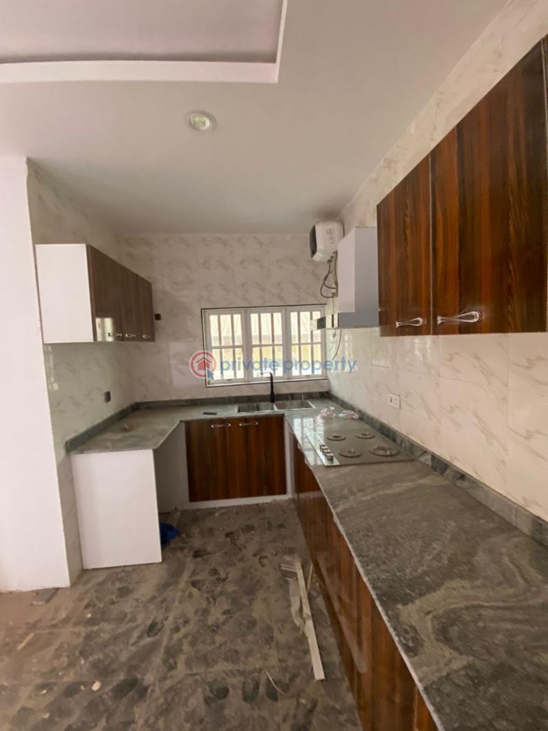 3 bedroom House For Rent Carlton Gate Etstae Ibadan Oyo - 4