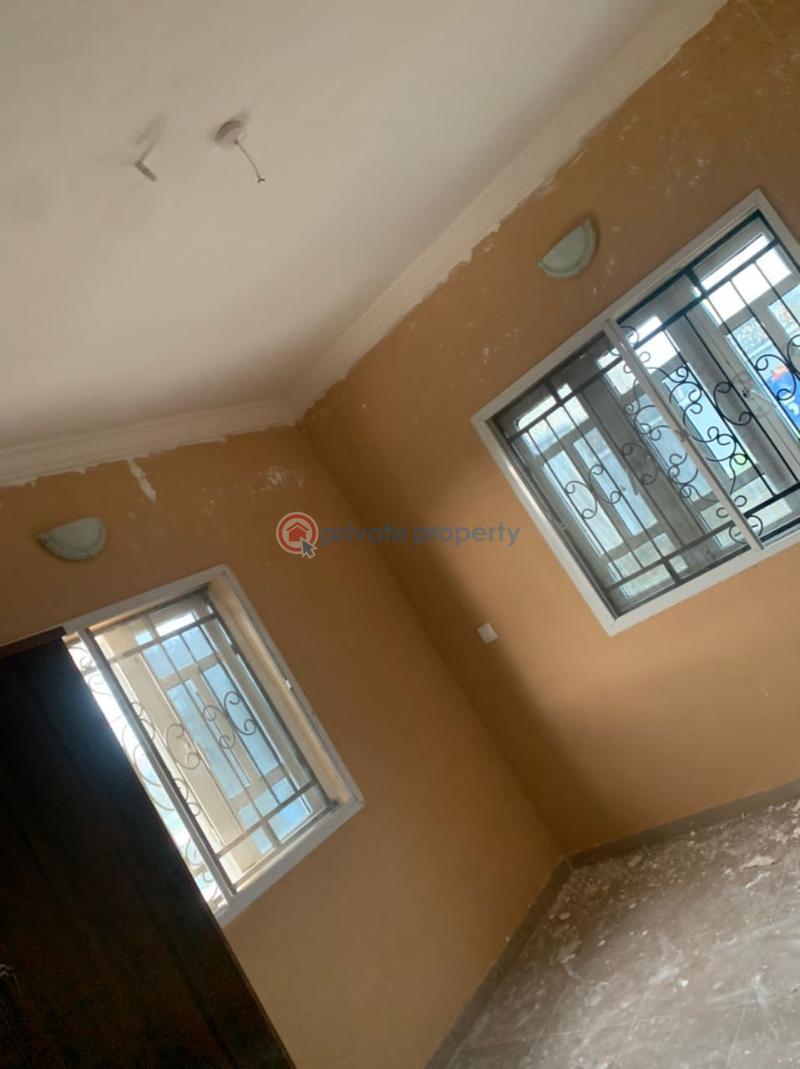 3 bedroom Flat & Apartment For Rent Alaaka Area, Elebu, Oluyole Extension Ibadan Oyo - 1