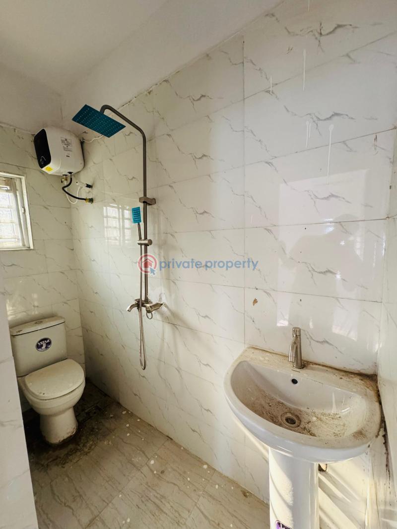 3 bedroom Self Contain For Rent Road 216, Ikolaba Gra. Ibadan Oyo - 3