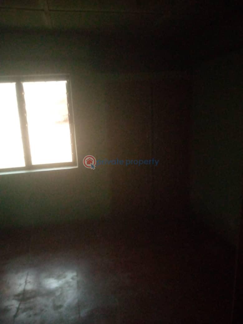 3 bedroom Flat & Apartment For Rent New Garage Area Akala Express Ibadan Oyo - 0