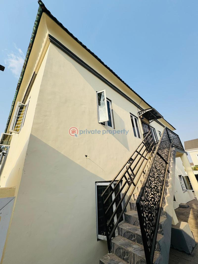 3 bedroom Self Contain For Rent Road 216, Ikolaba Gra. Ibadan Oyo - 8