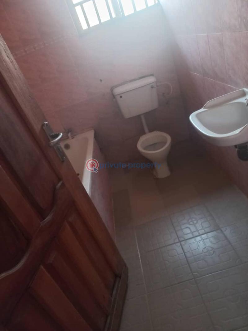 For rent 3 bedroom Flat & Apartment Golden Palace Area Akala Express