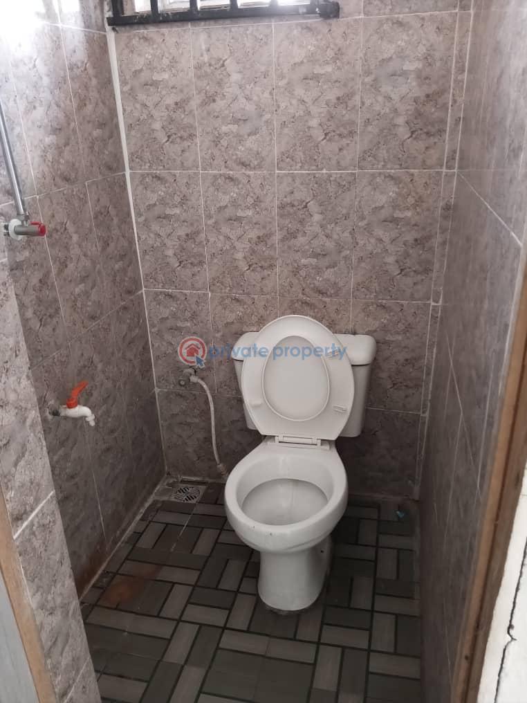3 bedroom House For Rent Street Ifako-ogba Lagos - 3