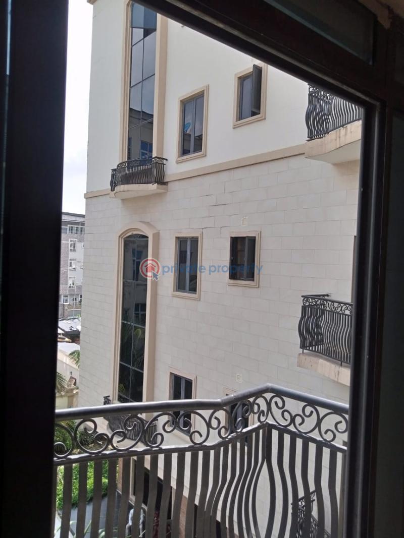3 bedroom Block Of Flats For Sale Sangotedo Ajah Lagos - 3