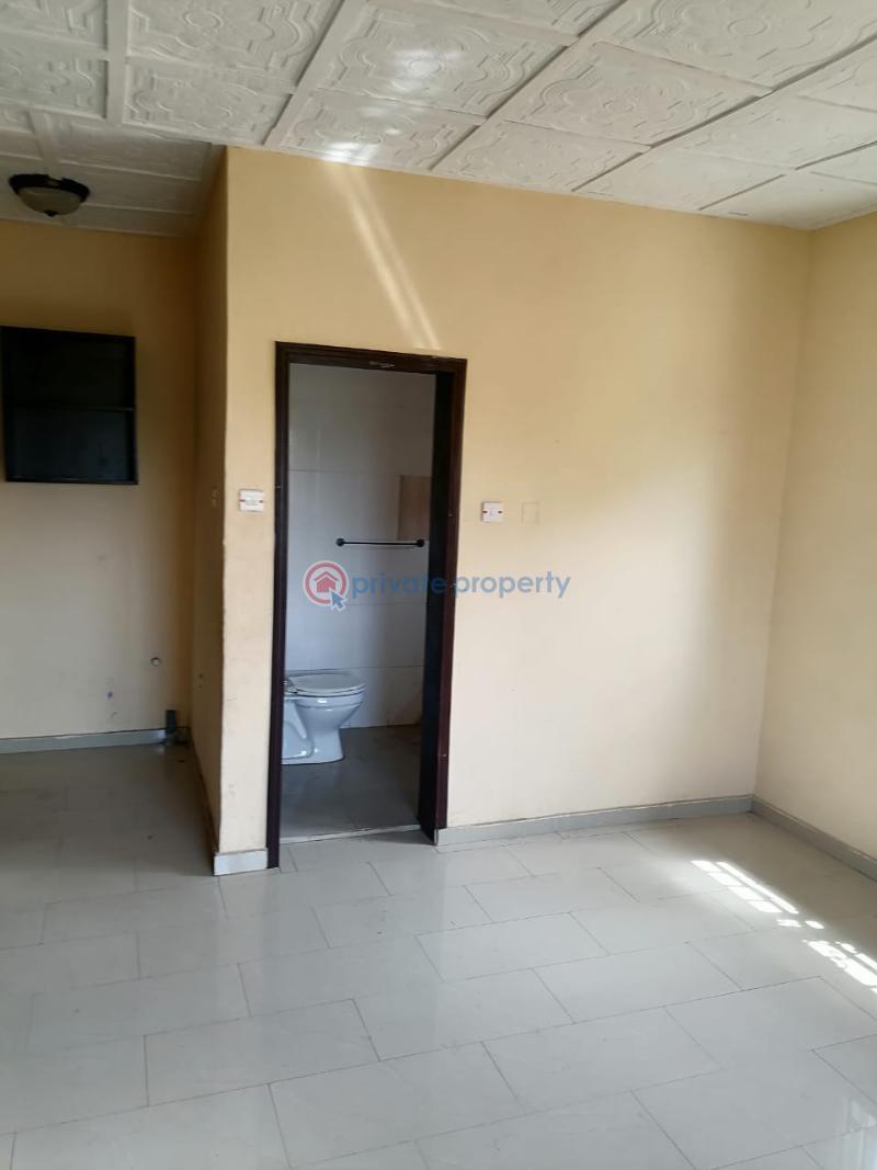 3 bedroom Block Of Flats For Rent Lakowe Ibeju-Lekki Lagos - 1