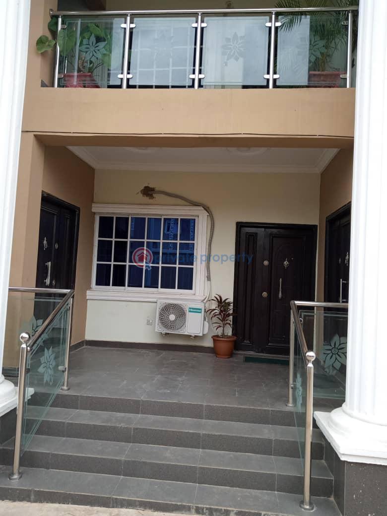 3 bedroom Flat & Apartment For Rent Felele Area Ibadan Oyo