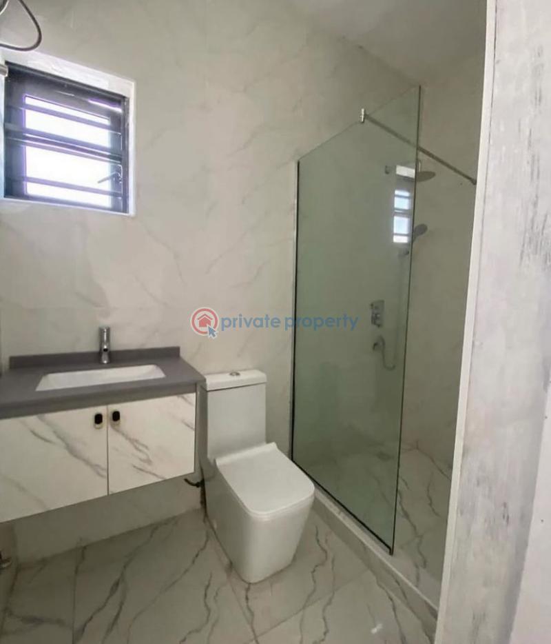 3 bedroom Flat & Apartment For Rent Along Lekki Expressway Lagos - 1