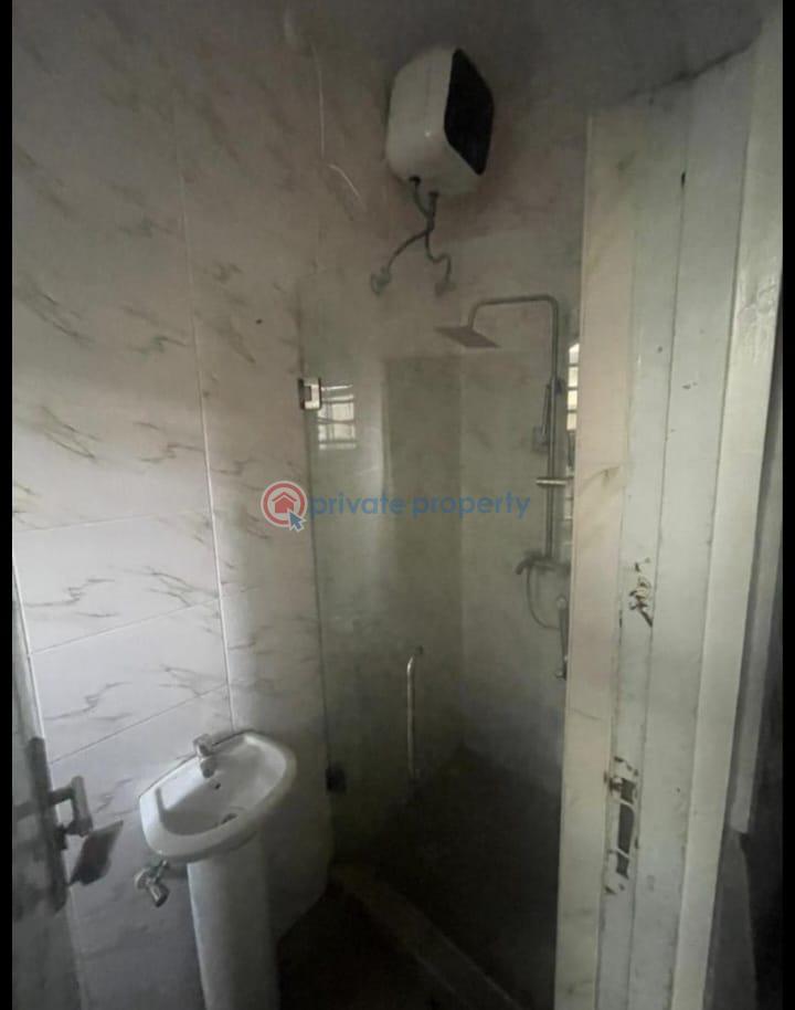 3 bedroom Flat & Apartment For Rent Chavron Lekki Lekki Lagos - 1