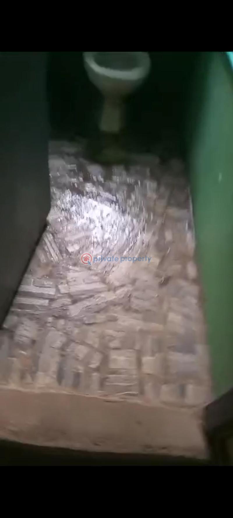 House For Rent At Anfani Off Ring Road Ibadan Lekan Alabi Ibadan Oyo - 4