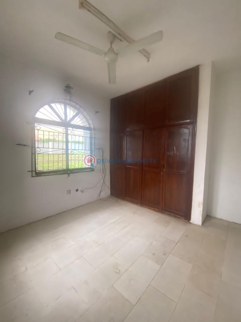 3 bedroom Block Of Flats For Rent Alalubosa Ibadan Oyo - 2