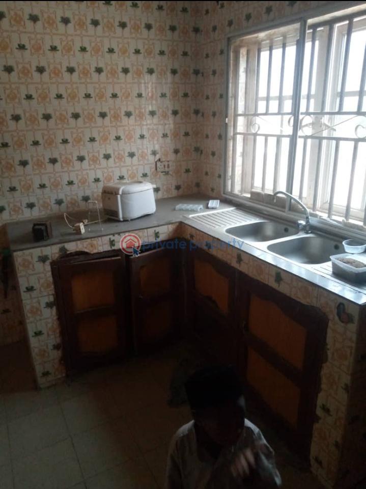3 bedroom Self Contain For Rent Bollad, Akala Express Ibadan Oyo - 2