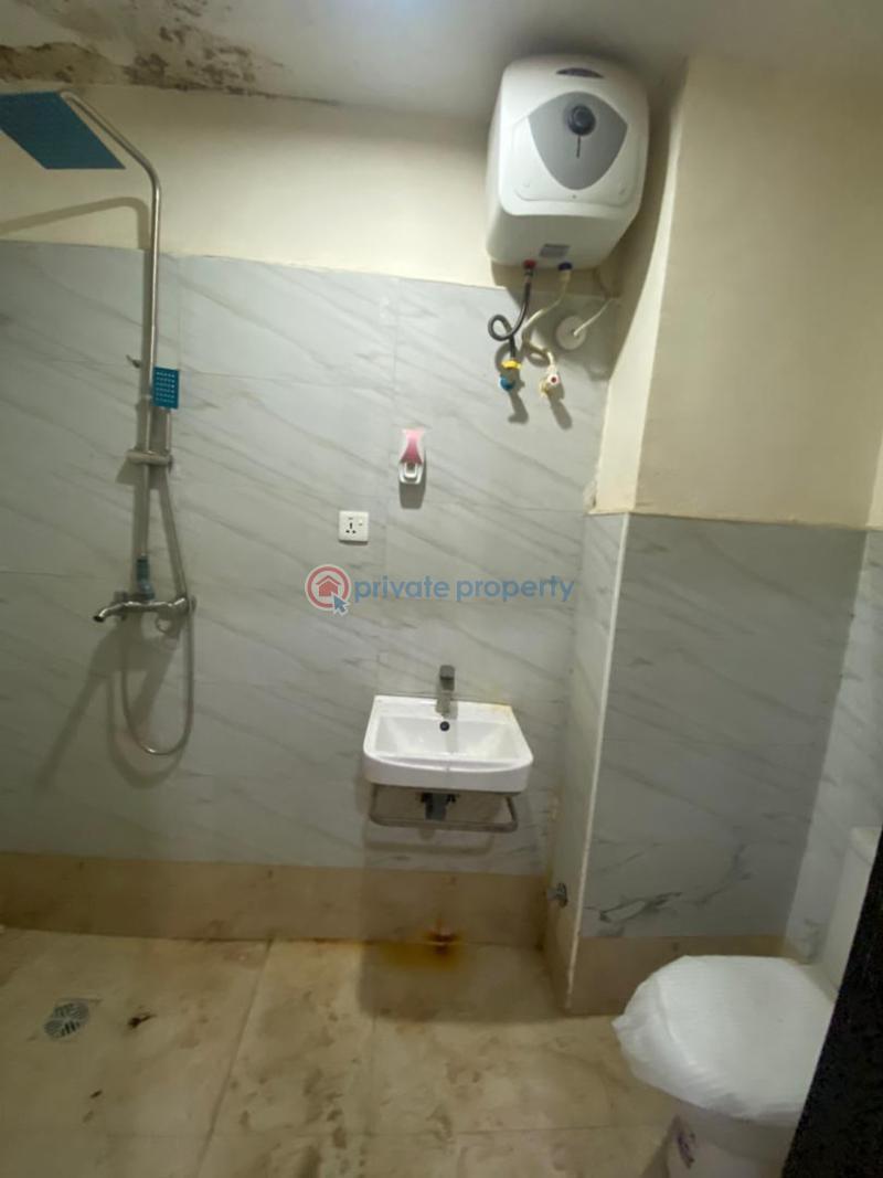 3 bedroom flat - 1 3 bedroom Block Of Flats For Rent Surulere Lagos - 1